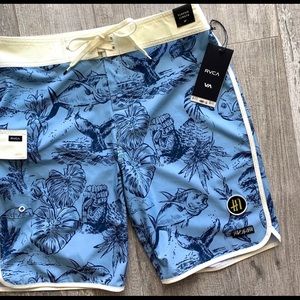 🔥🔥RVCA - ALOHA HAWAII BOARDSHORTS🔥🔥